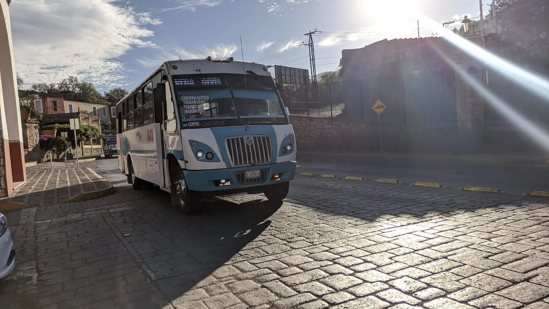 SE CONTEMPLA QUE ENTREN 20 CAMIONES NUEVOS DEL TRANSPORTE PÚBLICO (1)